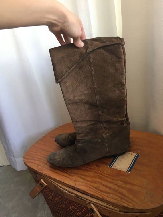 Tall + Soft 1970's Peter Pan Boots