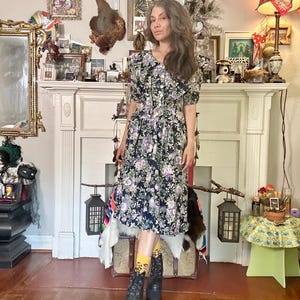 90s Vintage Floral Dress with Wing Collar