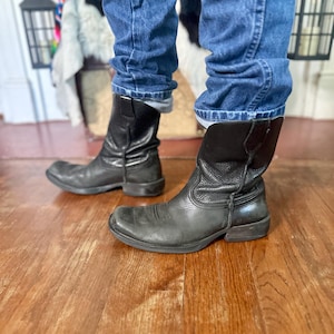 Black Leather Vintage Ariat Boots
