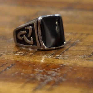 Men’s Silver Colored Signet Statement Ring, Triangle Knot Black Onyx.