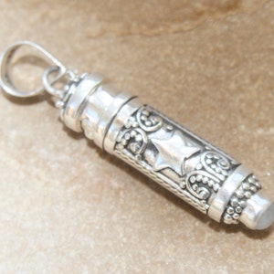 925 Silver Prayer Poison Locket Vial Moon and Star Message Cremation Ashes Pendant Necklace