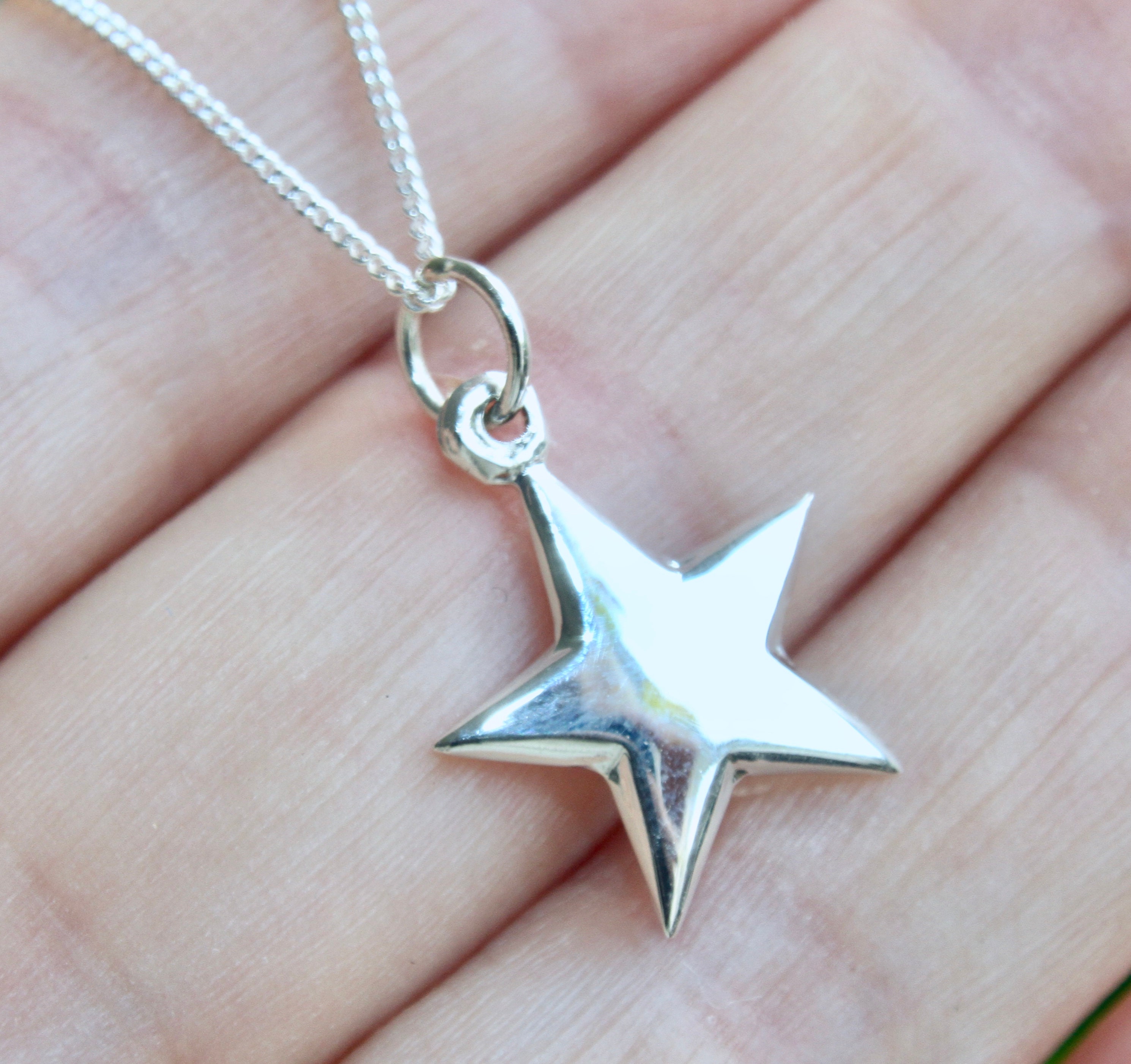 Sterling silver star pendant Sterling silver star pendant