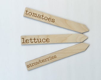 Wood Garden Stakes | Wooden Stakes, Planter Labels, Container Gardening, Gardening Kit, Gardening Planner, Garden Decor, Plant Labels