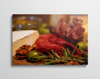 Charcuterie | Toile ou poster en papier lustré sans cadre / encadré | Décoration murale de cuisine | Photographie culinaire | Décoration de restaurant