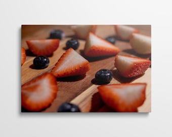 Baies |  Toile ou poster en papier lustré sans cadre / encadré | Décoration murale de cuisine | Photographie culinaire | Décoration de restaurant