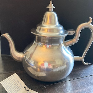Pewter Tea Pot by Woodbury Pewterers with Tag American Pewter Guild Country  Decor
