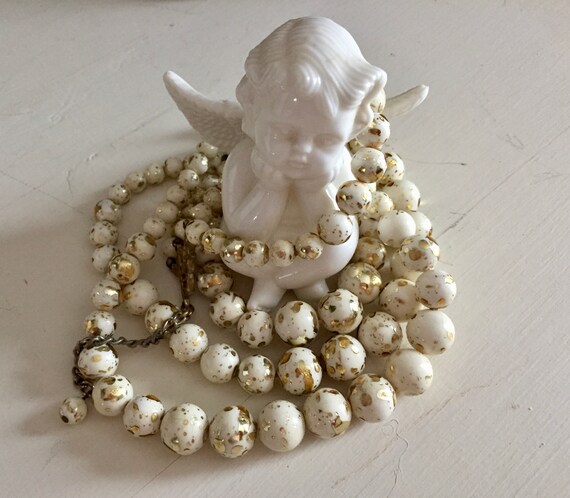 Vintage Triple Strand Beads Gold + White Flecked … - image 5
