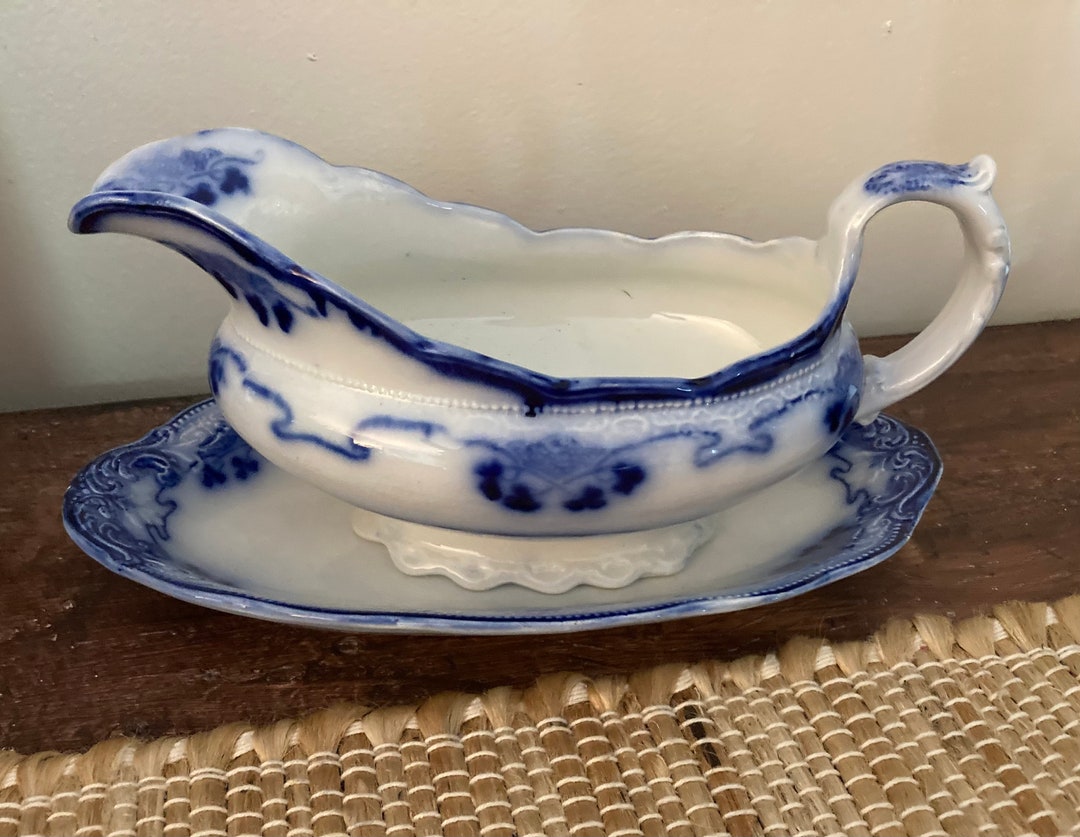 Flow Blue Gravy Boat With Liner W H Grindley Staffordshire Etsy