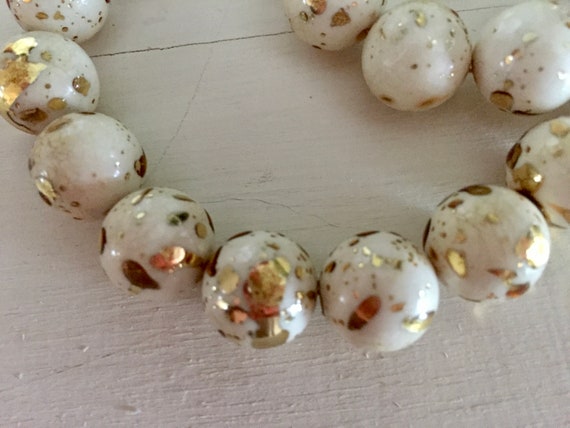 Vintage Triple Strand Beads Gold + White Flecked … - image 6