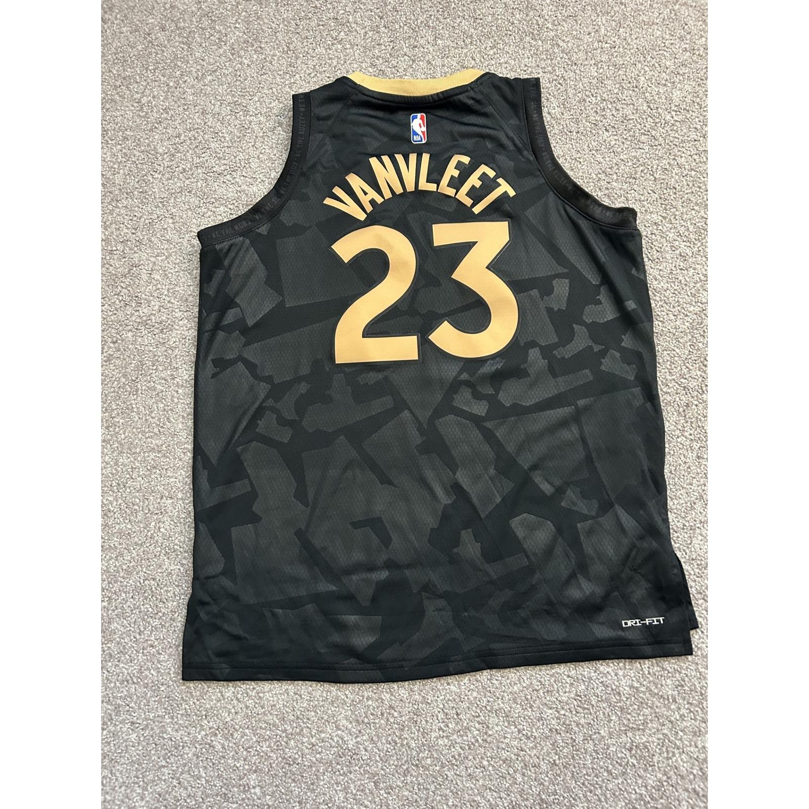 Nike Toronto Raptors Vanvleet 23 City Edition Jersey Youth Large