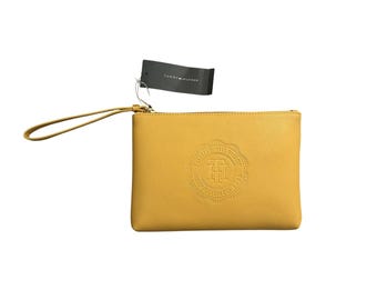 Tommy Hilfiger Wristlet Clutch Womens OS Yellow New Crest Logo Pouch XW05382