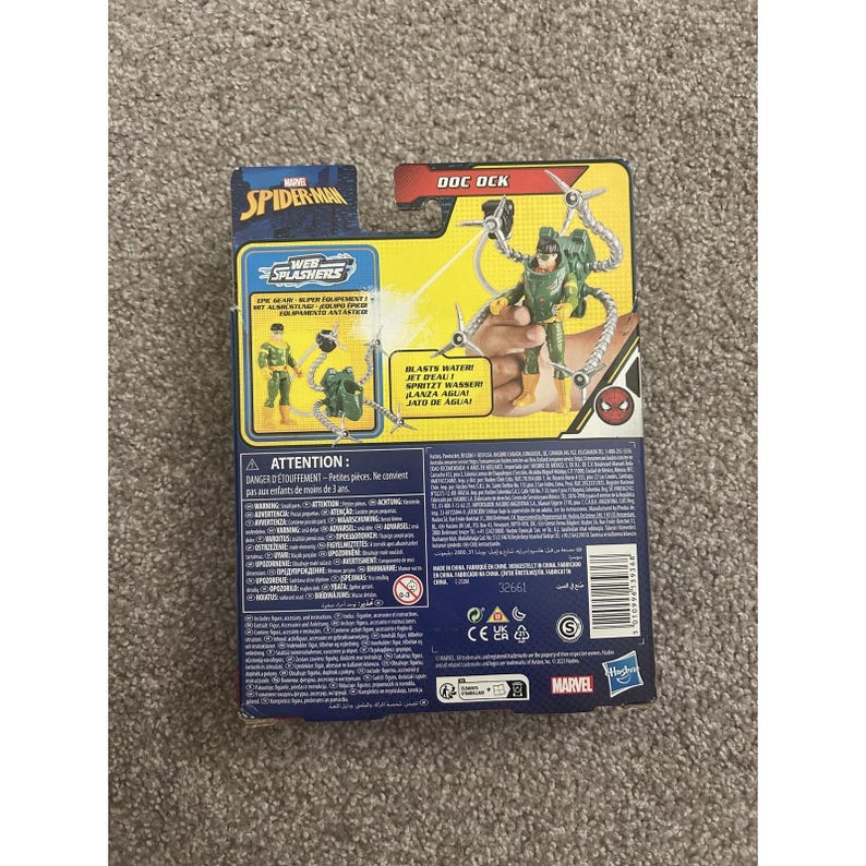 Figura de ação do Homem-Aranha e Doutor Octopus da Hasbro, 4 polegadas, verde, NOVA, com respingos de teia F8296 imagem 2