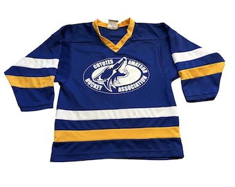 Camisa de hóquei K1 Sportswear tamanho juvenil G azul. Excelente para o time de hóquei amador Coyotes.