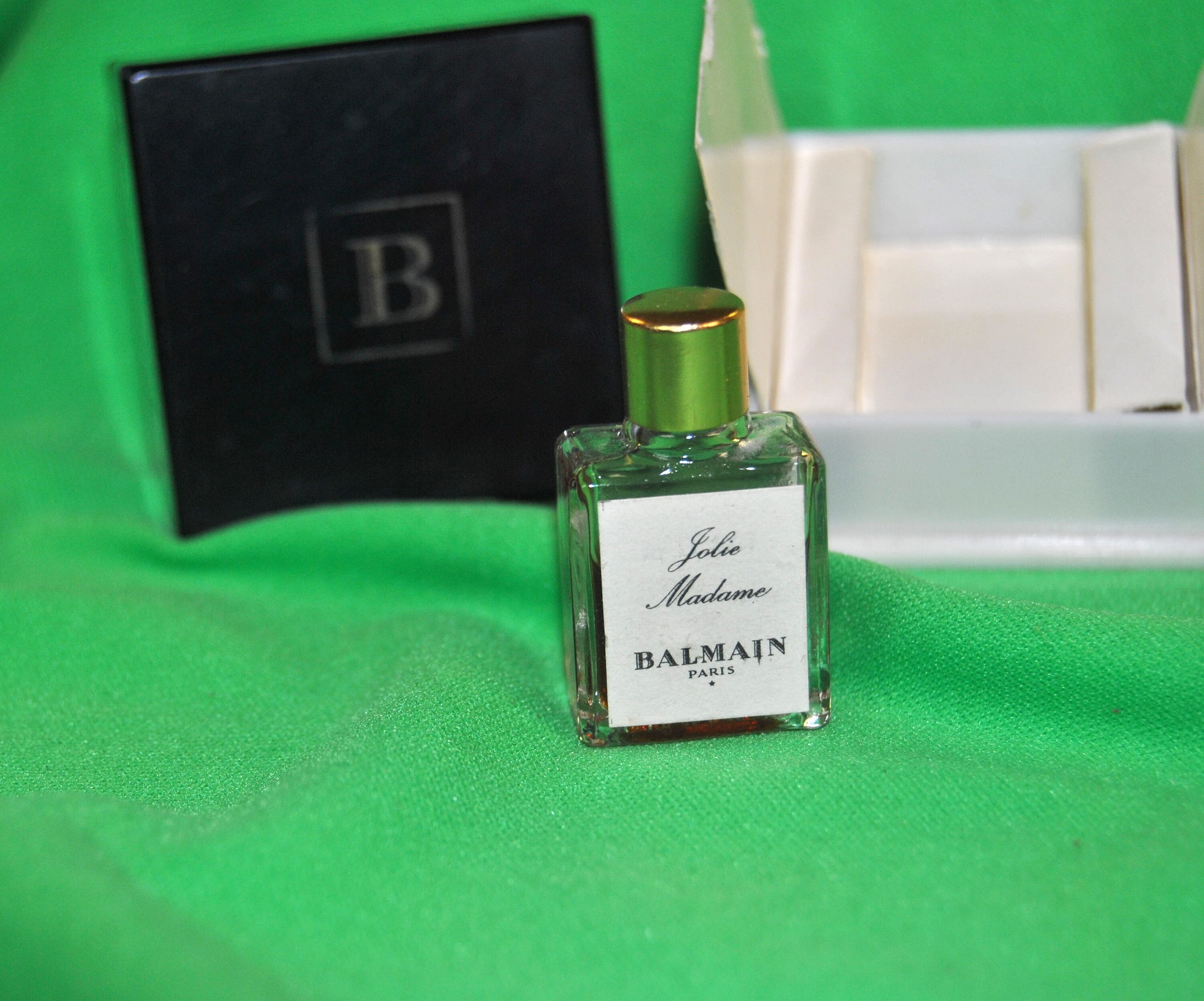 希少品 バルマン BALMAIN ジョリーマダム 56ml 希少品 バルマン BALMAIN ジョリーマダム 56ml 人気定番，高品質