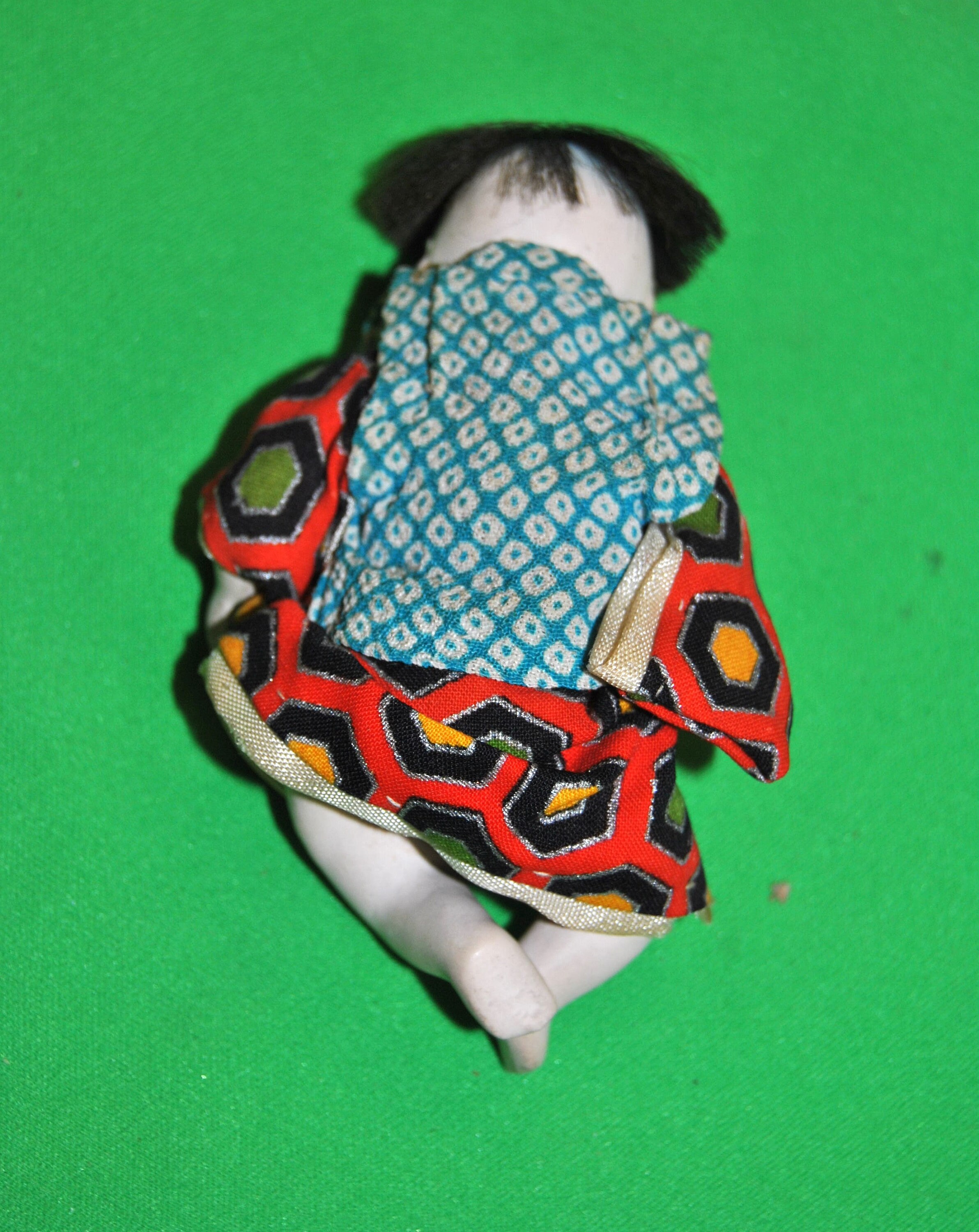 * vintage doll ୨୧ * 陶器製 愛らしい 男の子の フィギュア Japanese Boy Doll in Kimono Vintage Abggoodstuff - Etsy