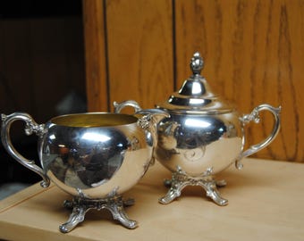 Vintage Wm Rogers Sugar Bowl and Creamer Silver Plate