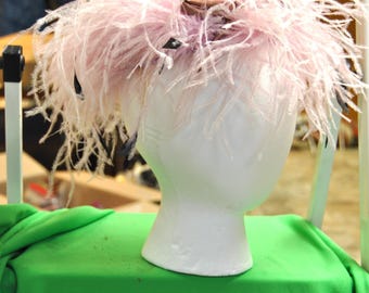 Vintage Vera Anne Pink Feather Ring Hat