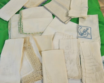 Antike Erbstück-Stoffe und Heirloom Hand genähte Taschentücher