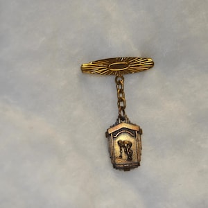 Track Medal 1941 220-yard dash Vintage ABGGoodStuff