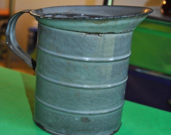 Vintage Graniteware Extra Agate Measuring Pitcher