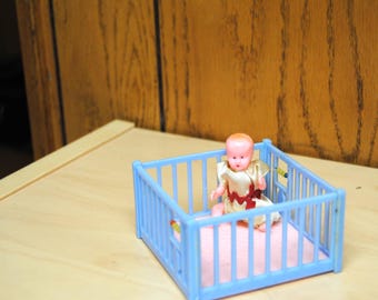 Vintage Renwal Dollhouse Baby Playpen # 118 with Baby Doll