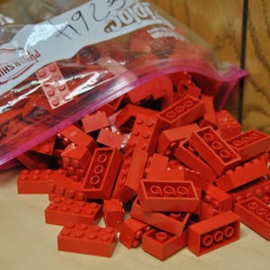 LEGO Standard 8 Stud Red Building Bricks 1960s Samsonite Vintage ABGGoodStuff