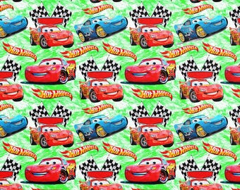 Láminas de piel sintética con estampado de coches de carreras de Rayo McQueen, piel sintética estampada, piel sintética para pendientes, lazos para el pelo, joyería y manualidades.
