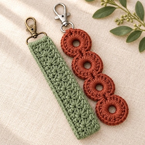 Crochet Keychain Pattern PDF, Easy Crochet Keyring Tutorial, Handmade Bag Charm Pattern, Beginner Crochet Project