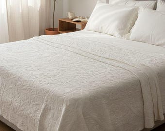 Edredón Suzani tradicional de algodón bordado a mano: un adorno bohemio artesanal para el hogar, manta reversible.