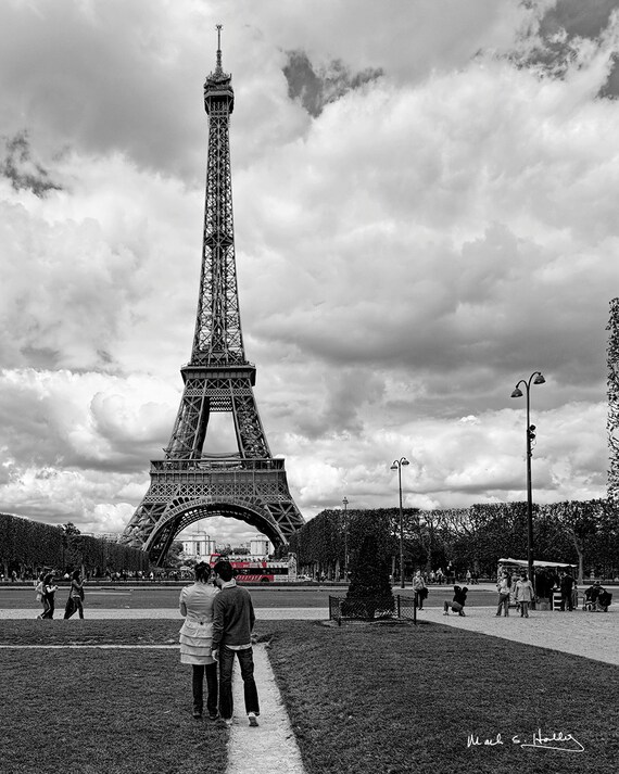 Autobus Rojo En La Torre Eiffel En La Noche Paris Francia Etsy