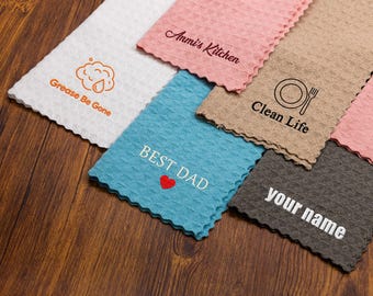Juego de paños de cocina de gofre bordados personalizados, toallas de cocina con iniciales y nombre personalizados, paños de limpieza reutilizables para el hogar, regalo ideal para el hogar.