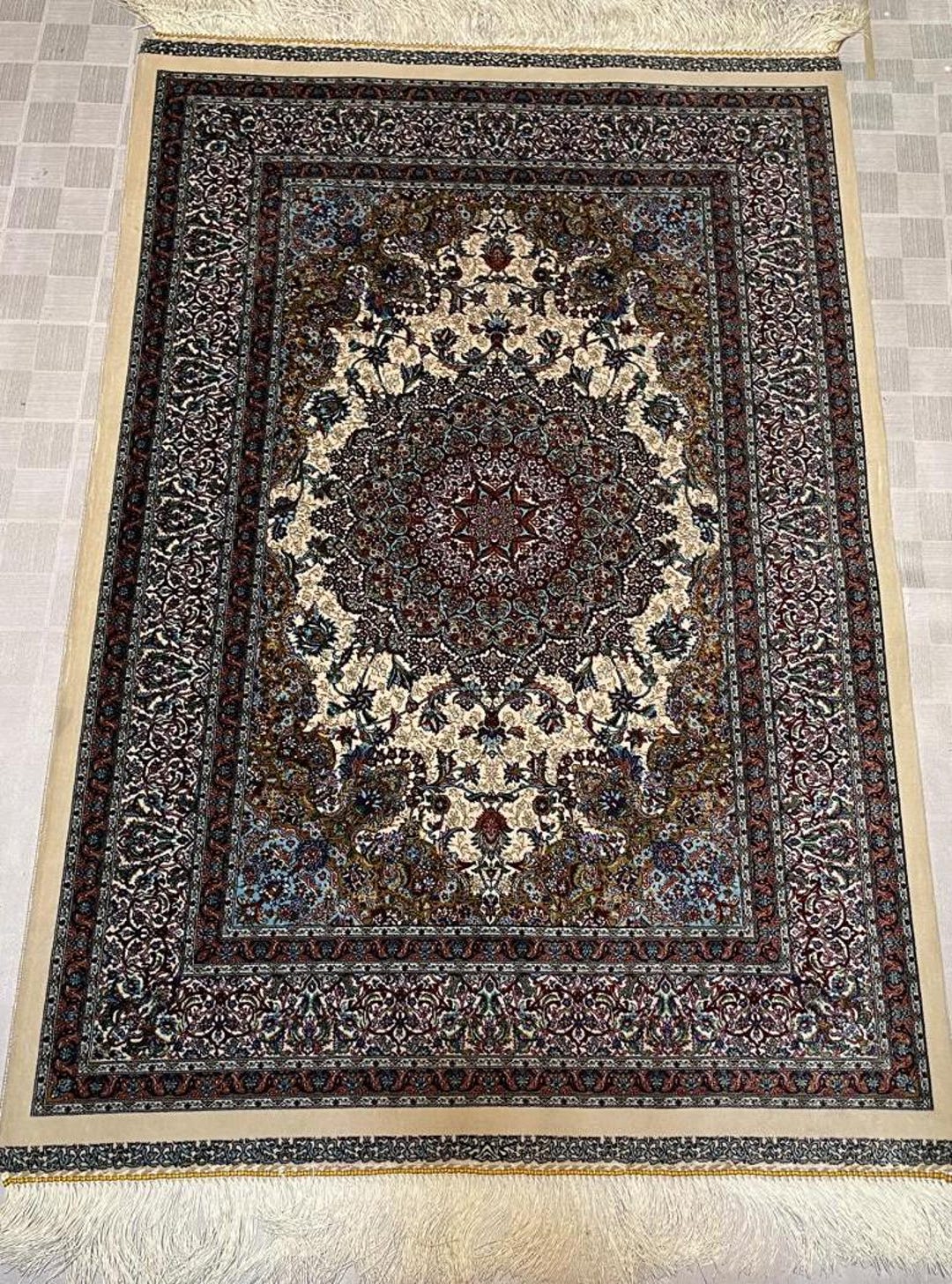 2.5X4 Ft. Oriental Medallion Area Rug — Traditional Mahi Pattern Home ...