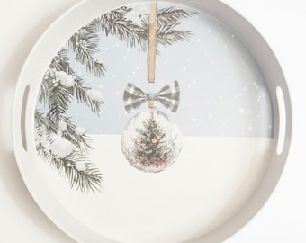 Serving round melamine trays with cut-out oval handles, 16 inch