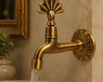 Antiker Luxusmessing Drachen-Hahn an der Wand befestigtes Badezimmer-Waschbecken-Hahn, Weinlese-Messingwasserhahn, rustikale Küchenarmatur