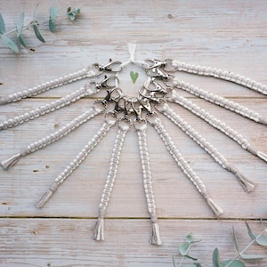 Macramé katoenen sleutelhanger – Boho sleutelhanger – klein cadeautje – handgemaakt