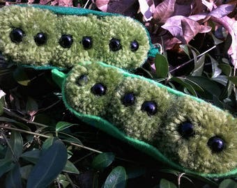 Puff Ball Peapod Keychain