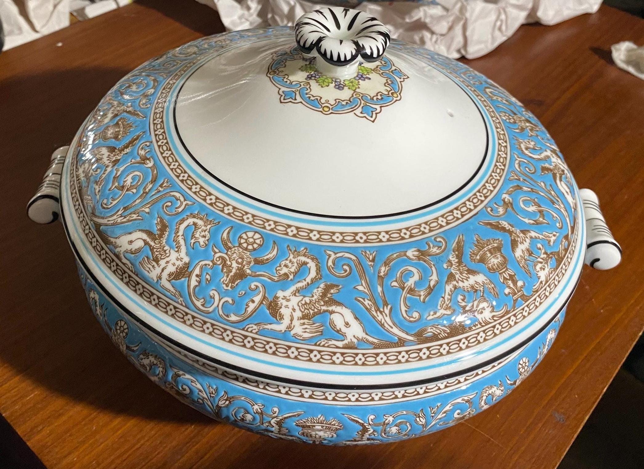 Wedgwood Florentine Turquoise Blue Covered Vegetable Tureen Bowl