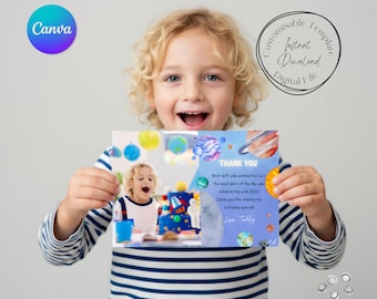 Modello di biglietto di ringraziamento a tema spazio e pianeti, personalizzabile su Canva (download digitale)