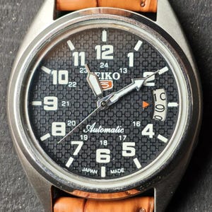 Lot of 4 Vintage Seiko 5 Automatic Wrist Watches, Refurbished, Day Date image 4