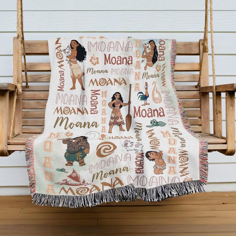 Personalized Watercolor Disneyland Moana Woven Blanket, Baby Girl Princess Moana Birthday Gift, Disneyland Maui Hei Hei Tamatoa Family Decor image 3