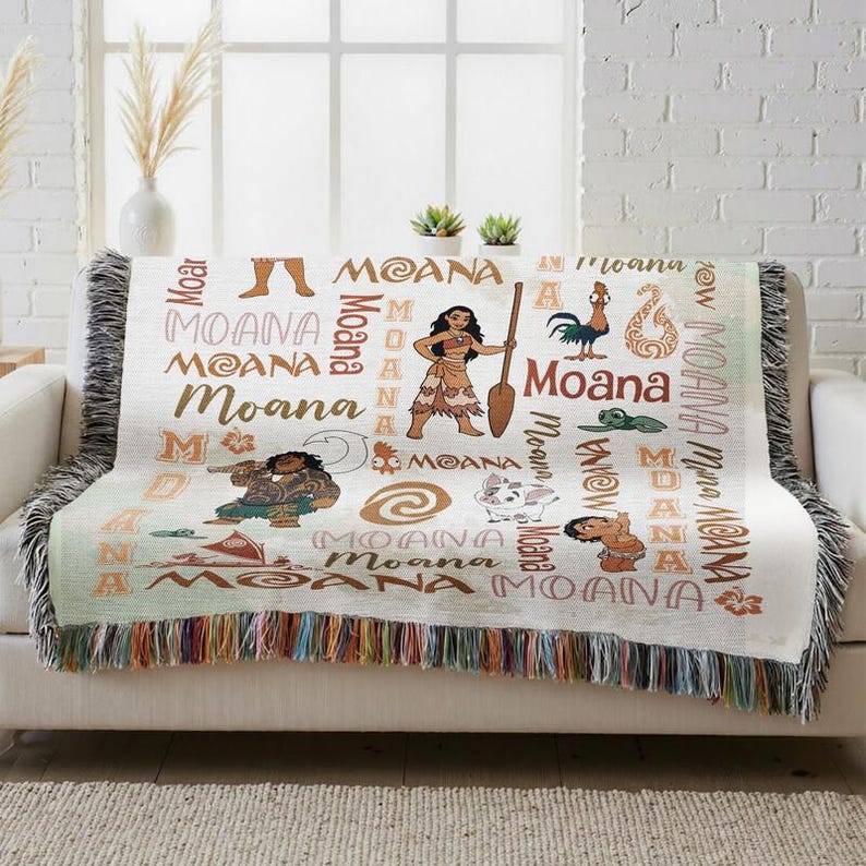 Personalized Watercolor Disneyland Moana Woven Blanket, Baby Girl Princess Moana Birthday Gift, Disneyland Maui Hei Hei Tamatoa Family Decor image 2