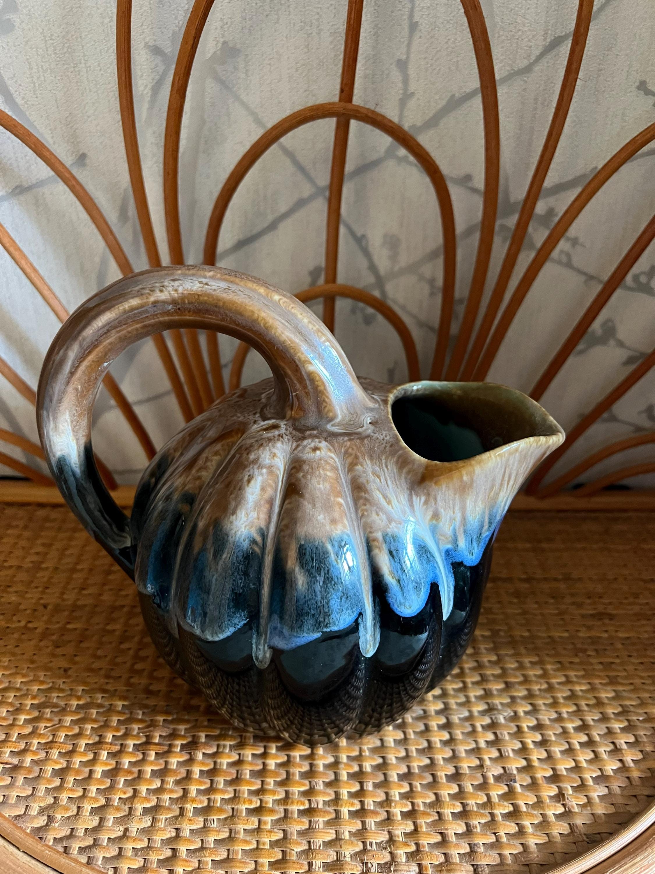 Petit pichet en grès - révélé, art & déco responsable
