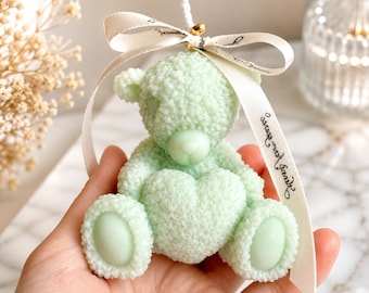 Teddy-Kerze mit Herz – Handgegossene Sojawachs-Kerze | Süßes Geschenk für besondere Menschen