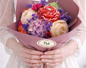 Presente para o Dia das Mães, aniversário ou casamento – Buquê de flores artesanal feito com velas.