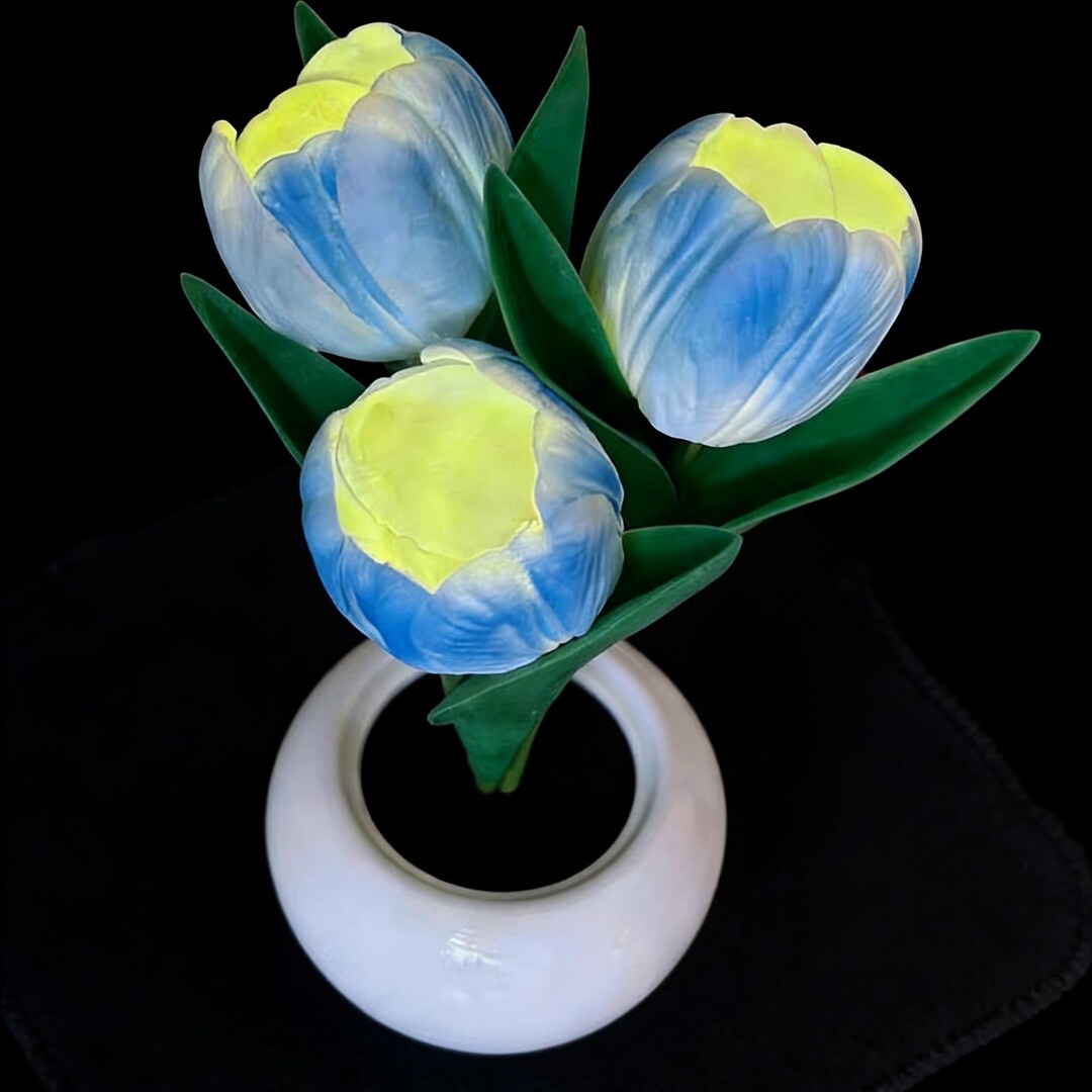 LED Tulip Lamp Blue
