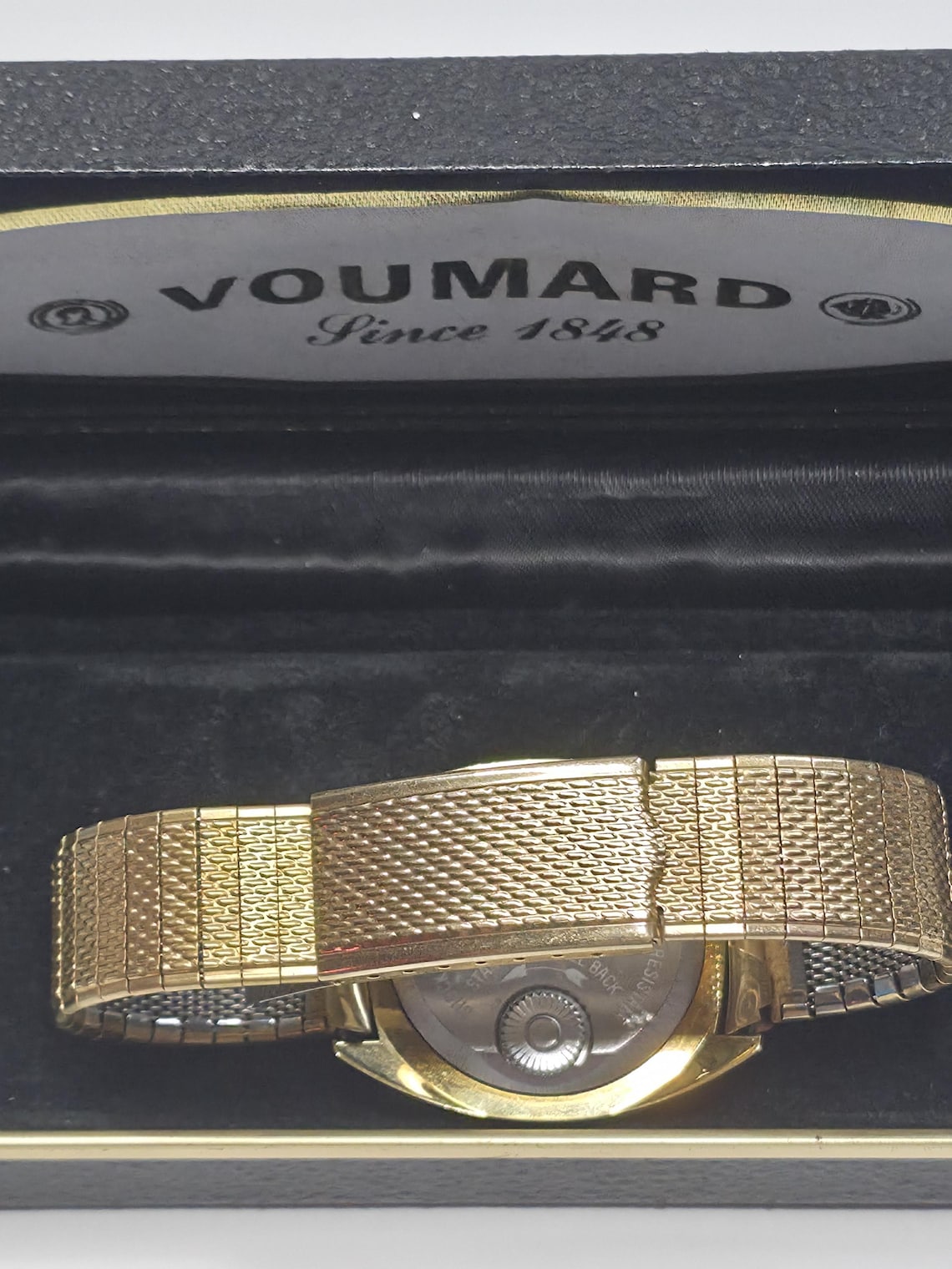 1968-1972 Serviced Vintage Swiss Voumard 2000 Back-Wind Watch – 1970s Gold Tone TV Case w/ Original Box, foto 2 de 5