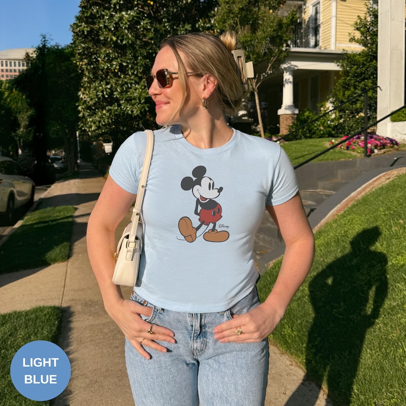 Camiseta retro de Mickey Disney para bebé, camiseta clásica de Mickey para bebé, camiseta Bella Canvas para bebé, top corto de Mickey Mouse estilo Y2K de los 90 imagen 4