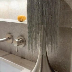 Lampada da tavolo con frange a catena industriale – Illuminazione di design in acciaio inossidabile dimmerabile