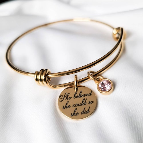 Elle croyait pouvoir le faire, bracelet d'encouragement, bracelet de force, bracelet de soeur, cadeau de rétablissement, bracelet de remise des diplômes