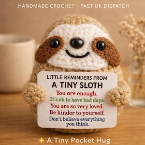 Winziges Faultier Positive Affirmation Plüsch • Niedliche Schreibtisch Dekoration • Taschen Erinnerung Plüschie • Handgemachtes Häkelarbeit Faultier • Muttertags Geschenk